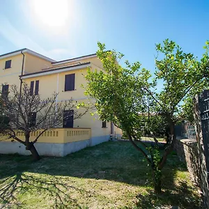 Aparthotel La Corte Del Maria Rosaria